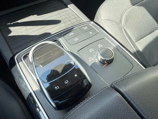 Mercedes-Benz GLE Mercedes GLE-klasse 500 e 4MATIC, AIRMATIC, ADAPTIVE CRUISE, LEDER, SCHUIFDAK, ECC-AIRCO - afbeelding nr 34