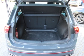 Volkswagen Tiguan Volkswagen Tiguan 1.5 TSI R-Line DSG Virtual/Navi/Leer/360view 