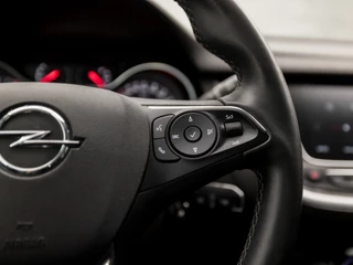 Opel Grandland X (PANORAMADAK, APPLE CARPLAY, GROOT NAVI, LEDER, 360 CAMERA, SPORTSTOELEN, GETINT GLAS, LED KOPLAMPEN, NIEUWE APK, NIEUWSTAAT) - afbeelding nr 21