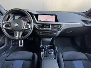 BMW 1 Serie BMW 1-serie 118i M Sport NL AUTO*SCHAALSTOEL*19 INCH*VIRTUAL - afbeelding nr 2