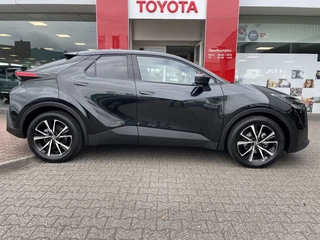 Toyota C-HR Toyota C-HR 1.8 Hybrid 140 Dynamic | Sensoren v/a | Navi | Blindspot - afbeelding nr 2