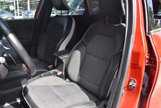 Renault Captur Renault Captur 1.3 TCE INTENS / TREKHAAK / CAMERA / NAVI - afbeelding nr 9
