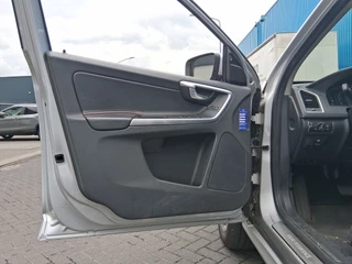 Volvo XC60 |PANO|1STE EIG.|DEALER ONDERH.|LEDER| 2967 - afbeelding nr 14