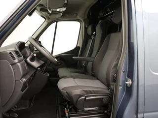 Renault Master | 3500Kg Trekhaak | Navigatie | Camera | 3-Persoons - afbeelding nr 20