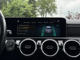 Mercedes-Benz A-Klasse Mercedes-Benz A-klasse 180 Aut. Luxury M-BUX | LED | Navi | Camera | Carplay | - afbeelding nr 23