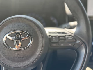 Toyota Yaris Cross All-season banden, trekhaak, dodehoekdetectie, PDC V + A , All-in Rijklaarprijs - afbeelding nr 26