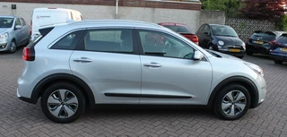 Kia Niro Kia Niro 1.6 GDi H. DynamicL. navi, Apple carplay/Android, trekhaak. lage - afbeelding nr 5