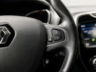 Renault Captur Automaat (NAVIGATIE, CLIMATE, CAMERA, LEDER, GETINT GLAS, SPORTSTOELEN, XENON, CRUISE, ELEK PAKKET, NIEUWE APK, NIEUWSTAAT) - afbeelding nr 18