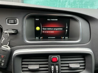 Volvo V40 Volvo V40 2.0 T2 R-Design Dealeronderhouden! Airco/ Bluetooth/ Cruise Control!! - afbeelding nr 16