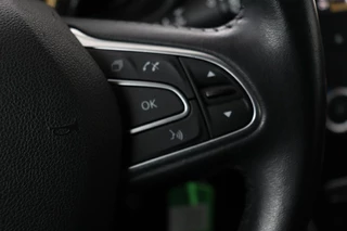 Renault Mégane Renault Mégane 1.2 TCe Zen | Trekhaak | Navigatie | Parkeerhulp |  Climate control | Cruise control | Bluetooth | DAB | Regen-/lichtsensor - afbeelding nr 14