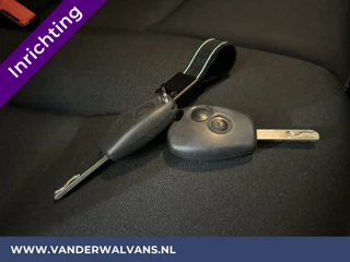 Renault Trafic Renault Trafic 1.6 dCi L2H1 inrichting Euro6 Airco | Imperiaal | Navigatie | Cruisecontrol | Parkeersensoren trekhaak, bijrijdersbank - afbeelding nr 17