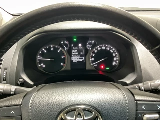Toyota Land Cruiser Toyota Land Cruiser 2.8 D-4D Professional Blind Van - afbeelding nr 6