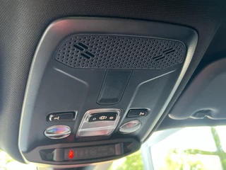 Peugeot 2008 Peugeot 2008 1.2 130 PK Automaat Allure Navi* Carplay Camera Stoelverwarming ACC DAB Keyless 17 Inch Velgen Parkeersensoren - afbeelding nr 28