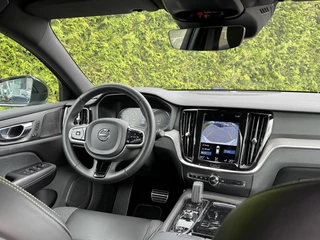 Volvo V60 Volvo V60 T6 Recharge AWD R-Design | Long Range | H&K Audio | Getint glas | 360 Camera - afbeelding nr 3