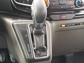 Ford Transit Custom Ford Transit Custom 300 2.0 TDCI L2H1 Limited | Automaat | Trekhaak | Standkachel | App-connect | Navi | Sidebars | - afbeelding nr 14