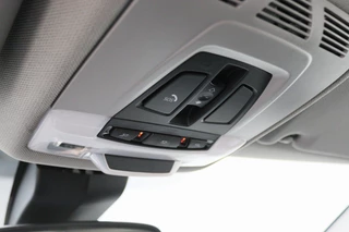 BMW 2 Serie BMW 2 Serie Active Tourer 218i Essential Climate, Panoramadak, Stoelverwarming, Bluetooth, Navigatie, Trekhaak, 16'' - afbeelding nr 49