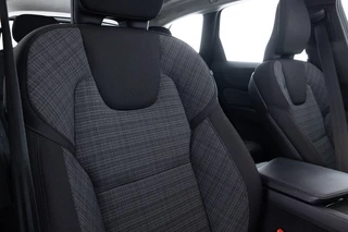 Volvo XC60 Volvo XC60 2.0 T6 Plug-in hybrid AWD Core Bright | PANORAMADAK ✅ 1e Eigenaar - afbeelding nr 5