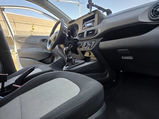 Hyundai i10 Hyundai i10 1.0 i-Drive 5drs! Apk 01-2027! NAP! Zondag OPEN! - afbeelding nr 3