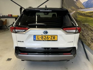 Toyota RAV4 Toyota RAV4 2.5 Hybrid Bi-Tone / Vol / Dealeronderh. - afbeelding nr 15