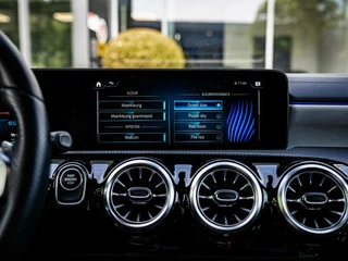 Mercedes-Benz A-Klasse Mercedes A-klasse a250e AMG|PANO|18''|CAMERA|ACC|SFEERV. - afbeelding nr 26