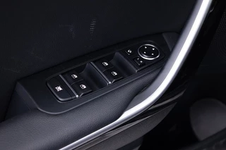 Kia XCeed Kia XCeed 1.6 GDi PHEV DynamicLine | Half LEDER | ECC | NAVI - afbeelding nr 7