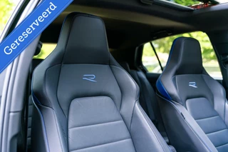 Volkswagen Golf Volkswagen Golf 2.0 TSI R 4Motion Performance Akrapovic HUD - afbeelding nr 30