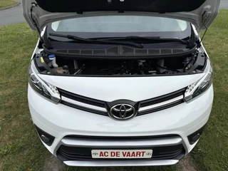 Toyota ProAce Toyota ProAce Worker 2.0 D-4D Proff Long 177PK AUT/LEER/NAP - afbeelding nr 9