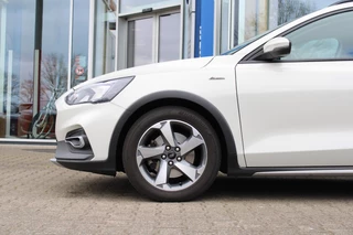 Ford Focus Ford Focus 1.5 EcoBoost Active Business 150pk | Dealeronderhouden! | Automaat | Trekhaak 1500KG | Cruise Control | Navigatie | Airco | Parkeersensoren | - afbeelding nr 38