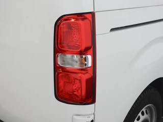 Opel Vivaro Opel Vivaro L2H1 Edition 145PK Automaat Airco Navigatie Bluetooth - afbeelding nr 15