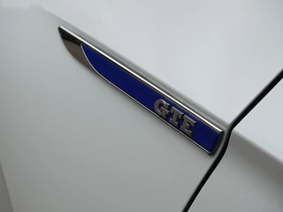 Volkswagen Passat Volkswagen Passat Variant TSI GTE 217PK DSG Highline / R-Line / LED - afbeelding nr 47