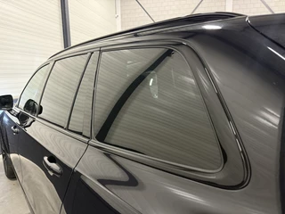 Volvo XC90 Volvo XC90 T8 Recharge AWD R-Design BLACK LONG RANGE PANO/TREKHAAK/HEAD-UP/MEMORY/H&K/CAMERA/ACC/PILOT-ASSIST/KEYLESS/LEER-SPORT/GOOGLE/PRIVACY/20
