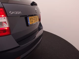 Škoda Octavia AUTOMAAT / STOELVERW / CAMERA / DAB+ / CARPLAY / NL-AUTO - afbeelding nr 5