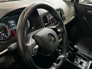 Škoda Karoq Skoda Karoq 1.0 TSI 110 pk handg. Buss. Edition | Navi | Cruise | PDC | CarPlay | Clima | DAB+ | Keyless | Org. NLD. | - afbeelding nr 23