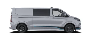 Ford Transit Custom Ford Transit Custom 320 2.5 PHEV L2H1 Sport DC 233pk | | Dubbele Cabine | Dubbele zijschuifdeur | Inklapbare trekhaak | 19 inch lichtmetalen Sport velgen (mat zwart) | Verwarmbaar stuurwiel | Navigatie systeem - afbeelding nr 8