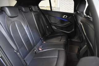 BMW 1 Serie LEDER/NAVI/CARPLAY - afbeelding nr 16