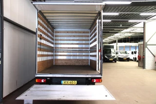 Peugeot Boxer Peugeot Boxer 2.2 165 PK BAKWAGEN MET LAADKLEP EN ZIJDEUR - afbeelding nr 4