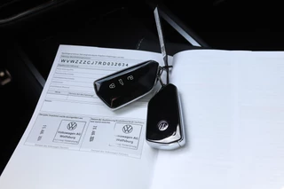 Volkswagen Passat Pano/IQ.Light/360/HK/Head-up/Navi Max/ACC/19