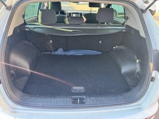 Kia Sportage Kia Sportage 1.6 GDI DynamicLine  Trekhaak , Navigatie , Achteruit rij Camera / Climate - & Cruise Controle / dealer onderhouden - afbeelding nr 14