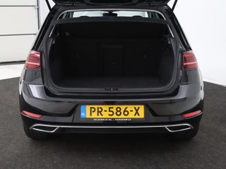 Volkswagen Golf Volkswagen Golf 1.0 TSI Highline | Full LED | Virtual Cockpit |  Carplay | Adaptive cruise | Navigatie | Climate control | Parkeerhulp | Sportstoelen - afbeelding nr 9