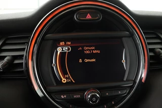 MINI One Mini One 1.2 One | Automaat | Navigatie | PDC |  Cruise control | Airco | Bluetooth - afbeelding nr 19
