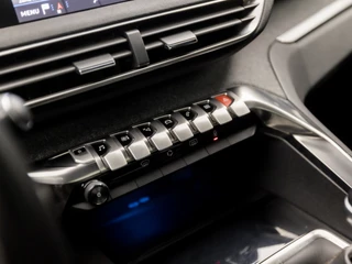 Peugeot 3008 (PANORAMADAK, APPLE CARPLAY, GROOT NAVI, 360 CAMERA, KEYLESS, LEDER, SPORTSTOELEN, GETINT GLAS, FOCAL AUDIO, ZWART HEMEL, NIEUWE APK, NIEUWSTAAT) - afbeelding nr 10