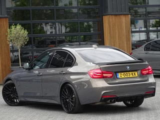 BMW 3 Serie BMW 3 Serie 330e 293PK M Sport / M Individual / LED - afbeelding nr 7