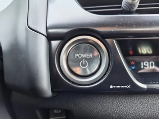 Lexus UX - afbeelding nr 20
