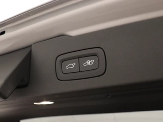 Volvo V60 Volvo V60 T6 PLUG-IN HYBRID LONG RANGE ULTRA DARK FULL-LED HARMAN KARDON T - afbeelding nr 38