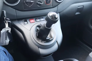 Peugeot Partner Peugeot Partner BPM VRIJ!! 1.6 BlueHDi 100 L1 Première MARGE UITVOERING !! - afbeelding nr 15