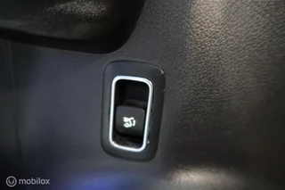 Mercedes-Benz GLB Mercedes GLB 200 Business Solution AMG Pano Memory Sfeer - afbeelding nr 38