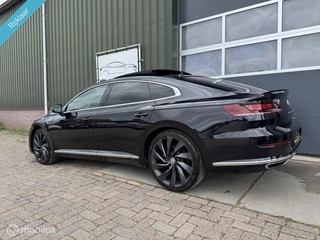 Volkswagen Arteon Volkswagen Arteon 1.5 TSI Business R-Line|Pano|CarPlay|Alcantara - afbeelding nr 3