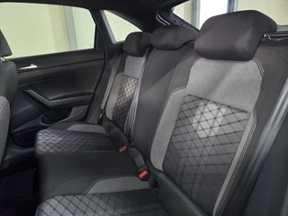 Volkswagen Taigo Volkswagen Taigo 1.0 TSI R-Line DSG/AUT R-Line | ACC | Camera | IQ.Drive | - afbeelding nr 24
