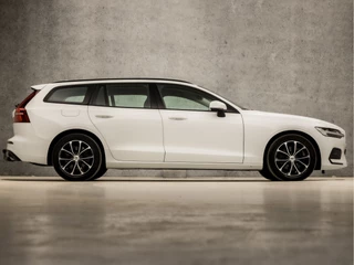 Volvo V60 Volvo V60 2.0 B3 Momentum Advantage 177Pk Automaat (APPLE CARPLAY, GROOT NAVI, ADAPTIVE CRUISE, STUUR/STOELVERWARMING, SPORTSTOELEN, PARKEERSENSOREN, NIEUWE APK, NIEUWSTAAT) - afbeelding nr 4