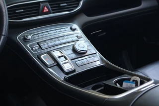 Hyundai Santa Fe Hyundai Santa Fe 1.6 T-GDI PHEV | Premium Sky | 7 Persoon | Trekhaak - afbeelding nr 19